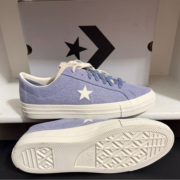 Converse Blue and Cream Men's Shoes - Picture 1 of 8